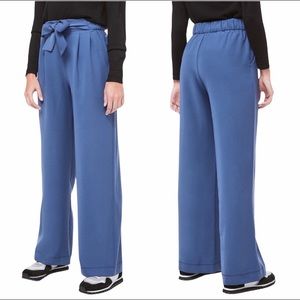 Lululemon Noir Woven Wide Leg Pants